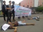 demo-banjir_20160519_120151.jpg