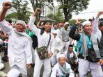 demo-bela-ulama-di-bandung_20170127_032737.jpg