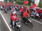 demo-buruh-di-gedung-sate-bandung_20161122_135655.jpg