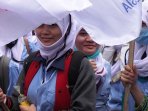 demo-buruh-tuntut-cabut-pp-no-78-th-2015_20151215_141753.jpg