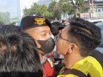 demo-di-kawasan-patung-kuda-ricuh-nih4.jpg