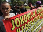 demo-dukung-buwas_20150903_181950.jpg
