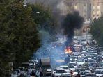 demo-iran-pecah-di-jalan-jalan-ibu-kota-tv.jpg