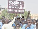 demo-nigeria-tolak-kehadiran-as.jpg