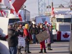 demo-sopir-truk-di-kanada-terus-berlanjut_20220210_142647.jpg