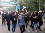 demo-tolak-ppkm-di-kantor-walikota-tangerang_20210722_193406.jpg
