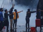 demo-tolak-uu-cipta-kerja-di-palembang-berujung-bentrok_20201009_103050.jpg