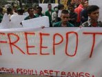 demo-usut-tuntas-mafia-kontrak-freeport_20151121_180012.jpg