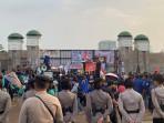 Dibarengi Turunnya Hujan, Aksi Mahasiswa di DPR Akhiri Demonstrasi Usai Sampaikan Sejumlah Tuntutan