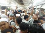 demonstran-commuter-line_20161104_125819.jpg