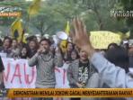 demonstran-nilai-jokowi-gagal-sejahterakan-rakyat_20161021_101740.jpg