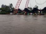 depan-pintu-gerbang-barat-hailai-ancol-banjir_20170221_131044.jpg