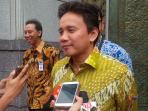 deputi-gubernur-senior-bank-indonesia-mirza-adityaswara_20150807_155145.jpg