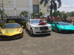 deretan-supercar-pengiring-pengantin_20181027_162314.jpg