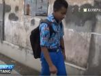 derita-penyakit-misterius-remaja-sulit-duduk-sejak-lahir_20170130_103421.jpg