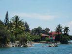 desa-tuktuk-siadong-samosir-sumber-indonesiatravel-1.jpg