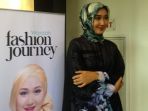 desainer-dian-pelangi-saat-ditemui-usai-jumpa-pers-wardah-fashion-journey_20170323_220334.jpg