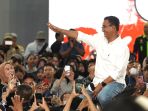 desak-anies-buruh-dan-ojol-di-jakarta_20240129_190632.jpg