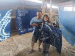 designer-cilik-akeyla-konsisten-memakai-pewarna-alam-indigo-stro_20210410_100329.jpg