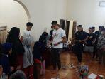 dewa-united-fc-tetap-berbagi-dan-beri-santunan-ke-anak-yatim-kata-rendra-soedjono.jpg