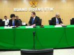 dewas-kpk-sidang-dugaan-pelangg.jpg