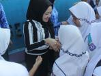 dewi-indriati-rano-nih2_20160718_162917.jpg