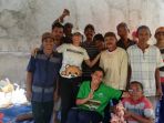 dewi-perssik-rayakan-idul-adha_20180822_193901.jpg