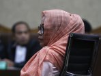 dewie-yasin-limpo-dan-bambang-wahyu-hadi-jalani-sidang-tuntutan_20160516_215745.jpg