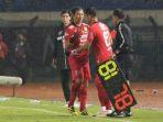 dhika-bhayangkara-bangga-catatkan-debut-bagi-persib-bandung-meski-masa-depannya-belum-jelas.jpg