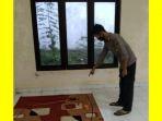 di-sinilah-tahanan-berinisial-da-memijat-polisi-sebelum-kabur-dari-sel-polsubsektor.jpg