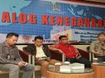 dialog-kenegaraan-dpd-ri-polemik-pilkada-serentak_20150806_164841.jpg