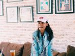 dian-sorowea-pelantun-lagu-karna-su-sayang_20181102_173430.jpg