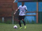 didik-wahyu-wijayance-ketika-berlatih-di-stadion-mini-cibinong.jpg