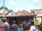 diduga-stres-kapak-anggota-keluarga_20160519_181014.jpg