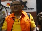 diduga-terima-suap-rp-200-juta-bupati-indramayu-ditahan-kpk_20191016_042241.jpg