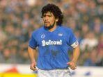diego-maradona-pemain-napoli.jpg