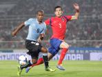 diego-rolan-dikejarlawannn_20141121_004759.jpg