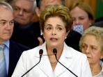 dilma-rousseff_20160513_125920.jpg