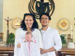 dimas-anggara-antar-djiwa-dibaptis-nadine-chandrawinata-ungkap-terima-kasih-pada-suami.jpg