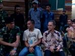 din-minimi-didatangi-mayor-jenderal-tni-hartind-asrin_20160120_091215.jpg