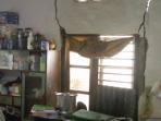 dinding-rumah-warga-selincah-kota-jambi-retak-dan-bergoyang_20160928_195039.jpg