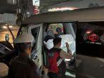 dini-hari-sekat-aksi-11-april-di-sawangan.jpg