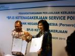 direktur-jaringan-dan-layanan-bni-adi-sulistyowati-dan-bpjs_20151204_121552.jpg
