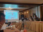 direktur-jenderal-sumber-daya-dan-perangkat-pos-dan-informatika-sdppi-kemenkominfo-ismail-2.jpg