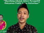 direktur-lingkar-pemuda-nusantara-mufti-azmi-miladi-dalam-webinar.jpg