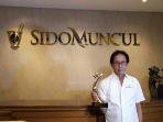 direktur-sido-muncul-irwan-hidayat-dan-plant-manage-sido-muncul-hadi-hartoyo-saat-m.jpg