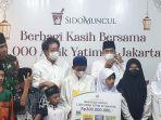 direktur-sido-muncul-irwan-hidayat-secara-simbolis.jpg