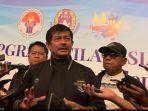 direktur-teknik-pssi-indra-sjafri-saat-ditemui.jpg