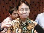 direktur-utama-bank-mandiri-budi-gunadi-sadikin-senyum_20150211_183453.jpg