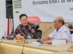 direktur-utama-pt-elnusa-petrofin-doni-indrawan-kiri-dan-kepala-knkt-soerjanto.jpg